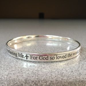 James Avery retired, rare, John 3:16, size small